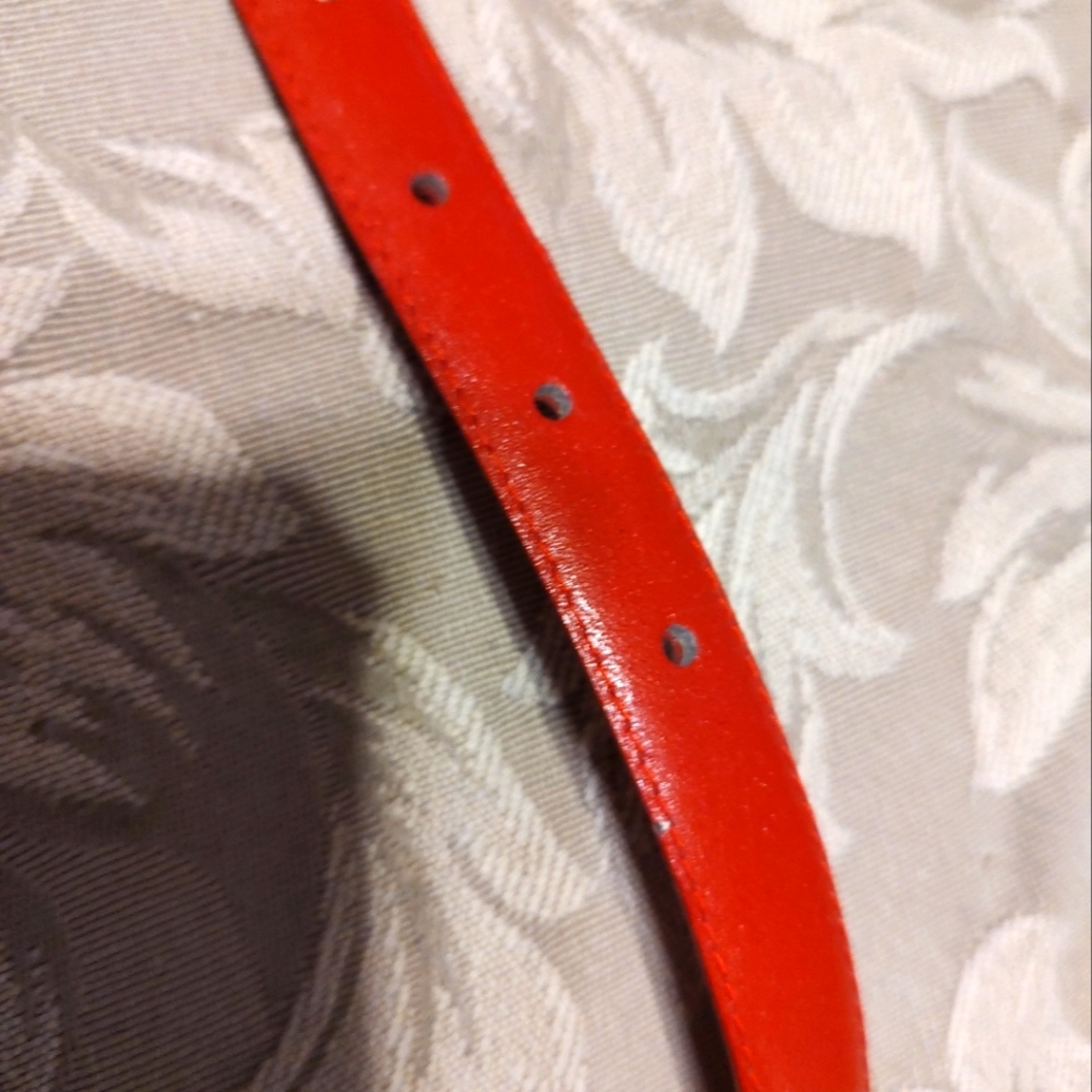 🍒 Lovely Vintage 70's Cherry Red Genuine Bonded Leather & Gold Belt - M/L - Picture 11 of 16
